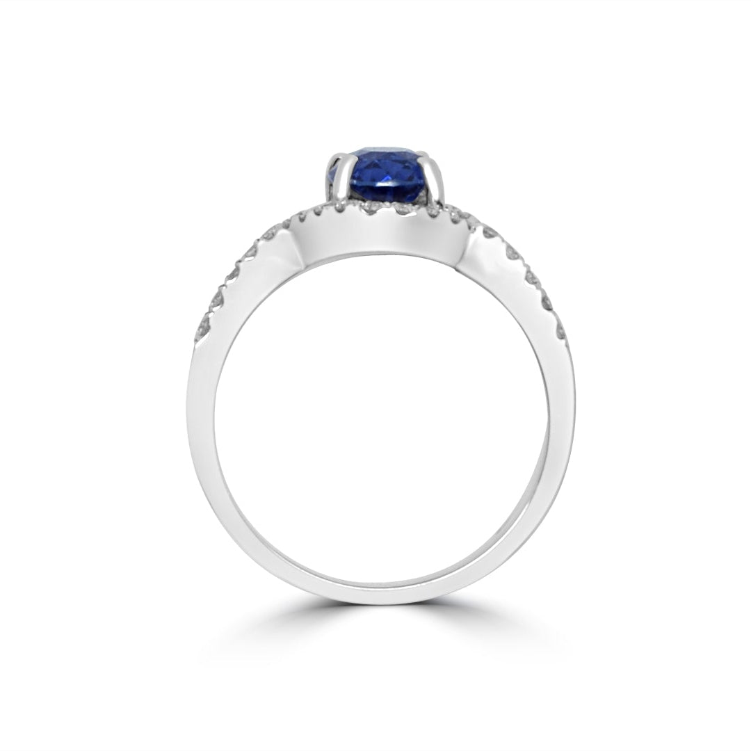 Oval-Shaped Sapphire Twist Ring