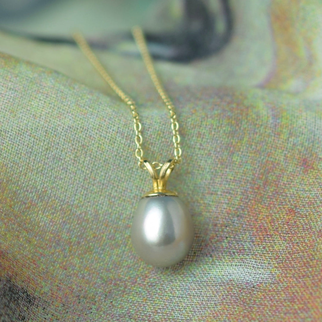 Grey Pearl Pendant
