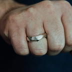 Narrow Cardinal of London Rock Ring