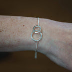 Silver Interlocking Circles Bracelet