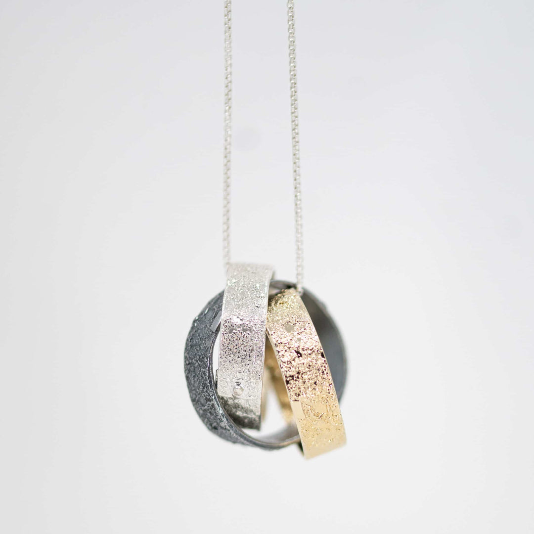 Tri-Colour Silver Circles Necklace