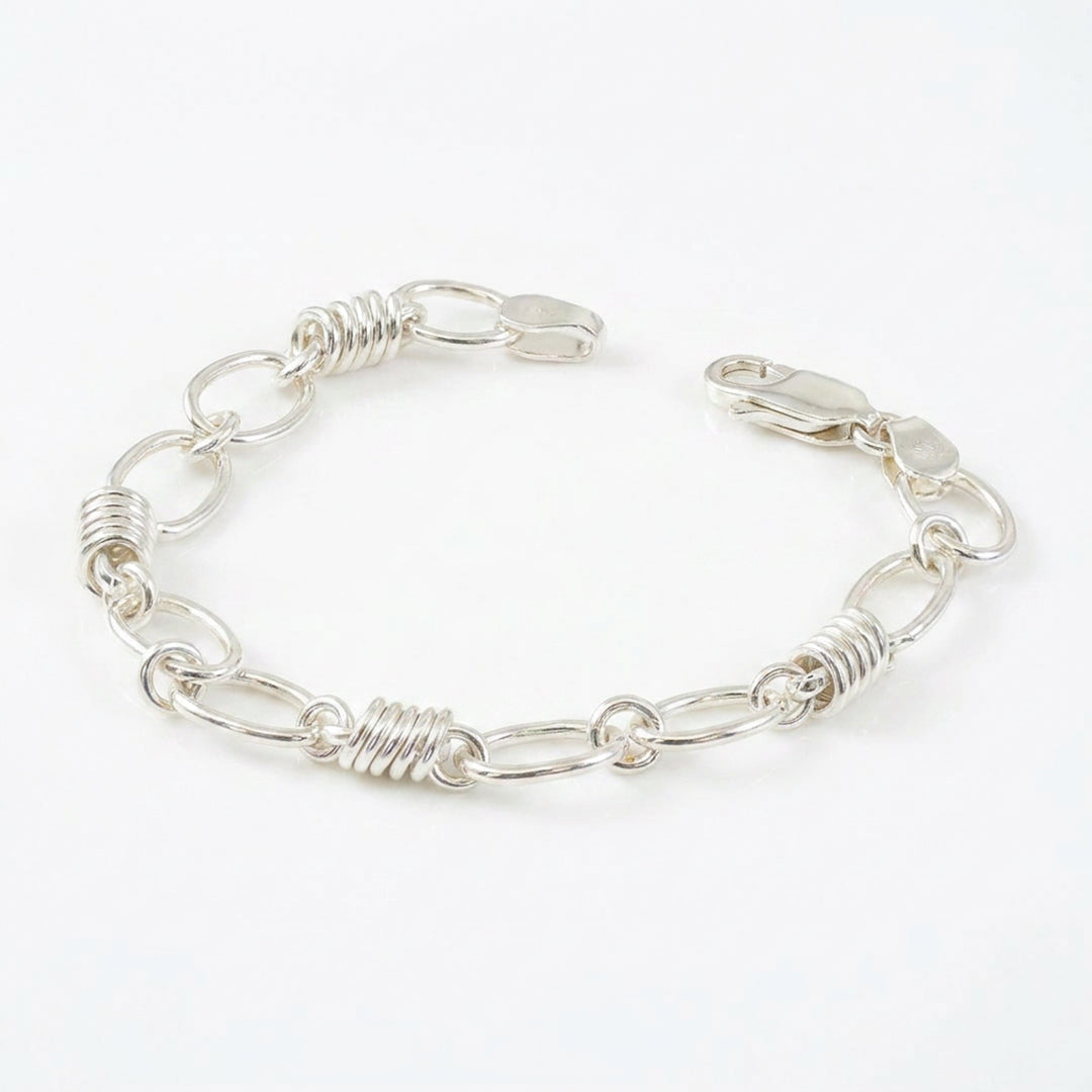 Silver Oval Link & Circles Bracelet